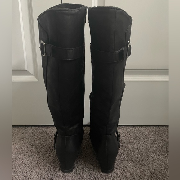 Women’s knee-high black boots, size 7.5 - Picture 4 of 6